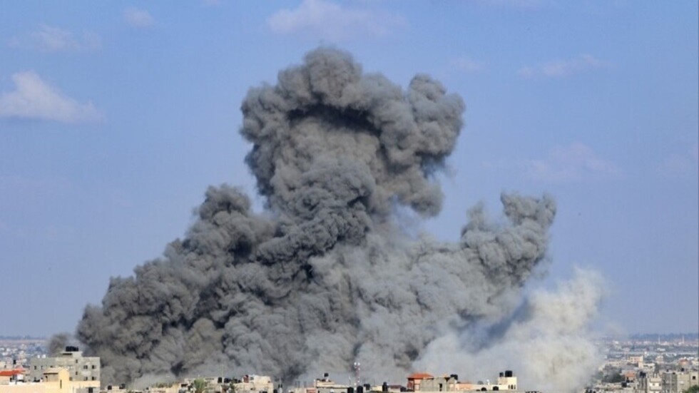 وكالة "فارس" الإيرانية نقلا عن مصدر: واشنطن تزود إسرائيل بقنابل جوية موجهة