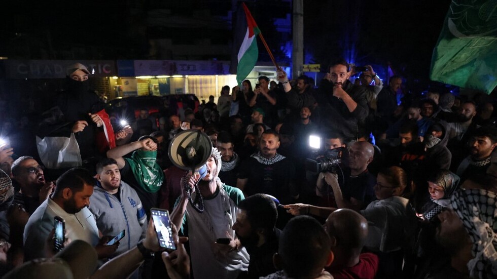 السفارة الأمريكية في بيروت تهيب بالأمريكيين الابتعاد عن عوكر