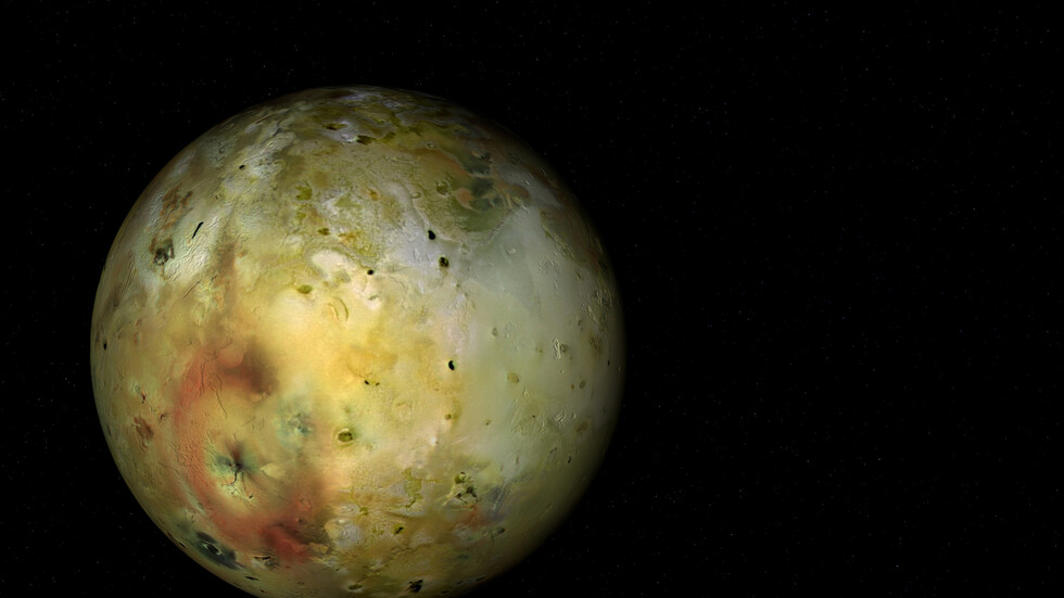 صور مبهرة يلتقطها مسبار جونو للعالم البركاني الأكثر نشاطا في النظام الشمسي