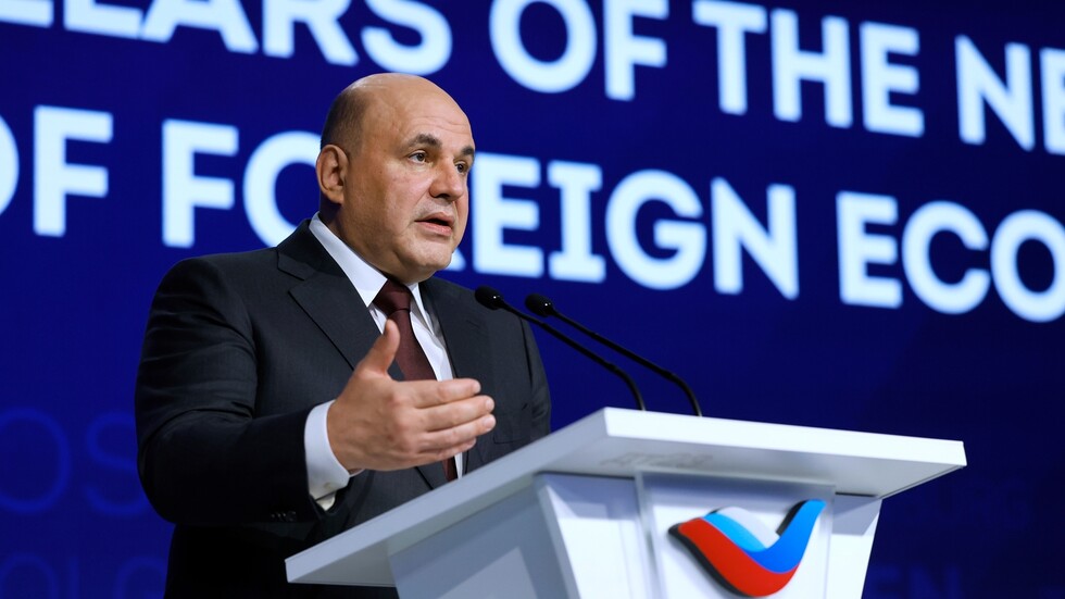 منتدى "صنع في روسيا".. رئيس الحكومة الروسية يعطي تقييما للوضع الاقتصادي