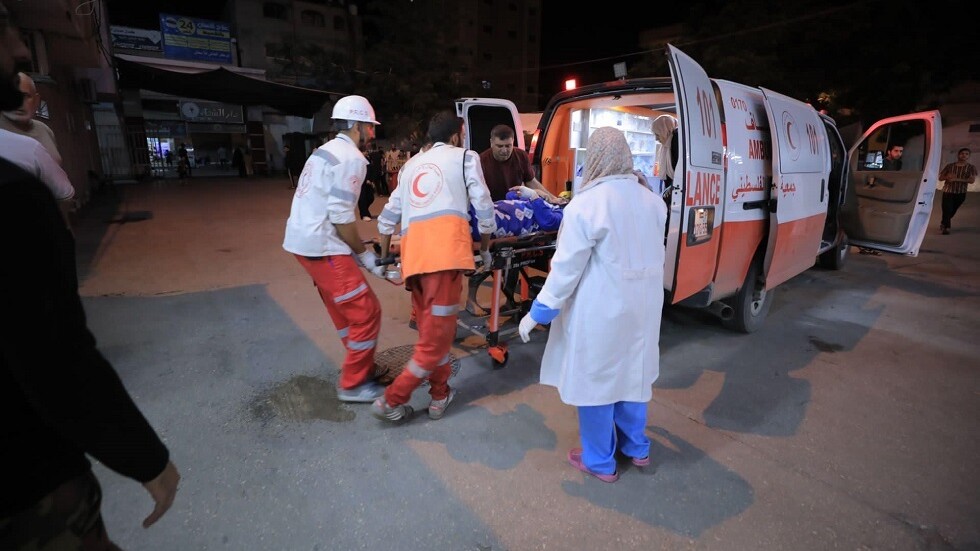 الهلال الأحمر الفلسطيني: السلطات الإسرائيلية هددتنا بقصف مستشفى القدس في غزة (فيديو)