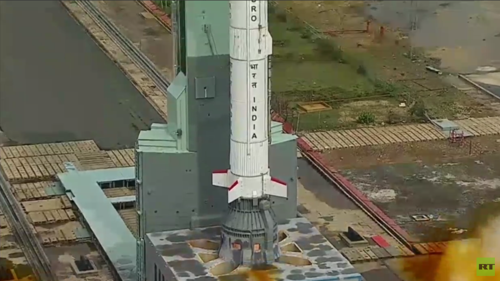 الهند تطلق أول صاروخ في إطار مهمتها المدارية المأهولة القادمة