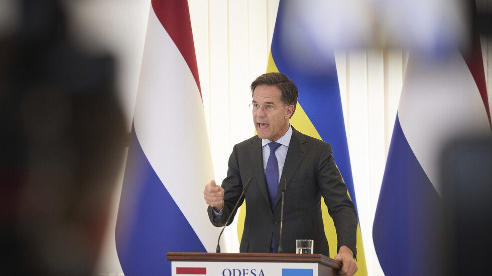 رئيس الوزراء الهولندي: أمستردام ملتزمة بإقامة دولة فلسطينية مستقلة وآمنة