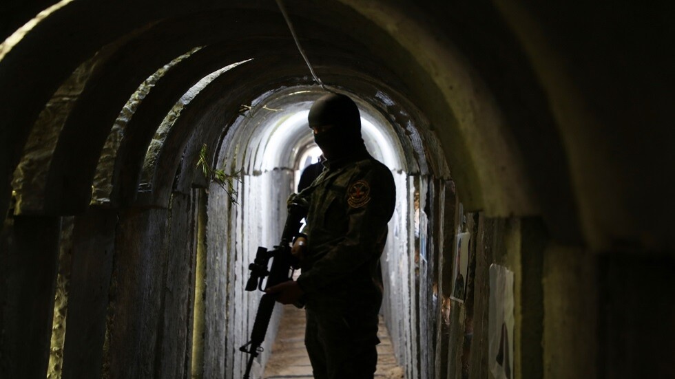 "سي إن إن": "حماس" تخلت عن الهواتف الذكية والكمبيوتر لمدة عامين تحضيرا لعملية "طوفان الأقصى"