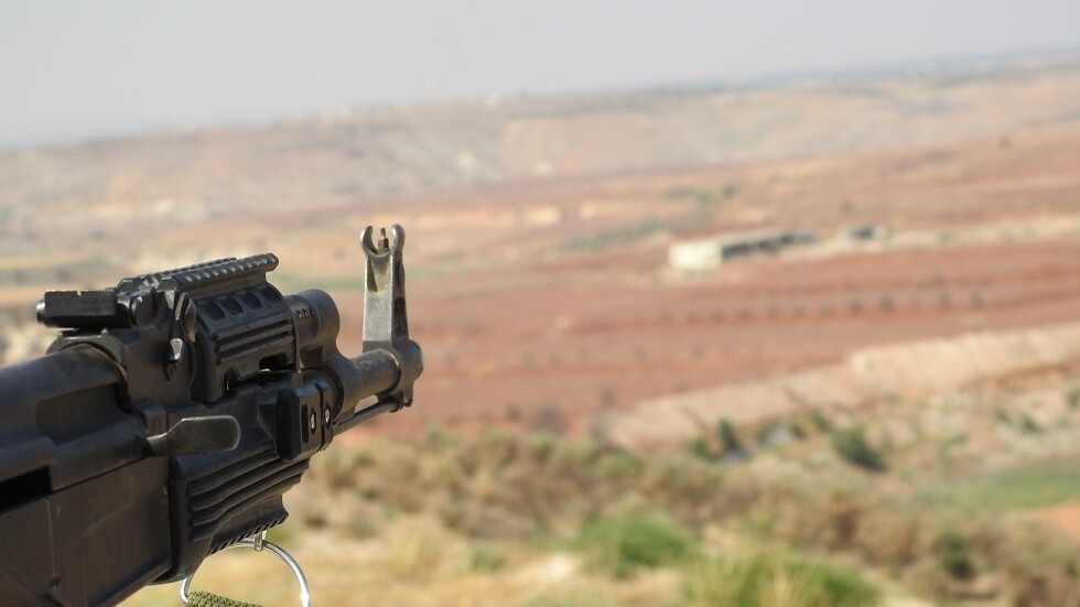 سوريا.. مقتل وجرح 5 مدنيين في استهداف طائرة مسيّرة بلدة بريف حماة قادمة من ريف إدلب