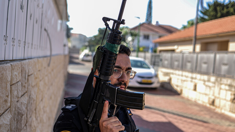 "وفا": "حكومة الاحتلال الإسرائيلي تصوّت  الأحد على قرار يتيح تنفيذ إعدامات ميدانية بحق الفلسطينيين"