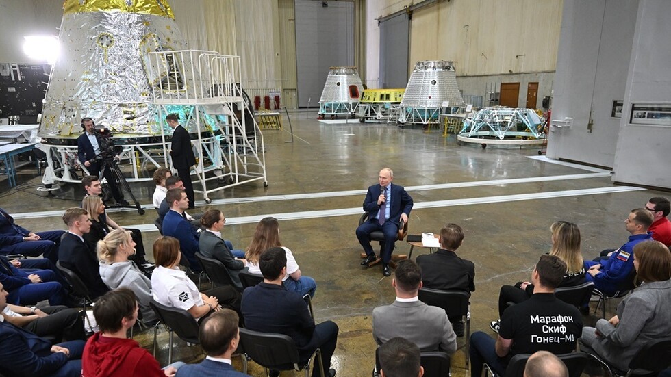 بوتين: سنصدر خدماتنا الفضائية إلى دول منظمة شنغهاي للتعاون ومجموعة 