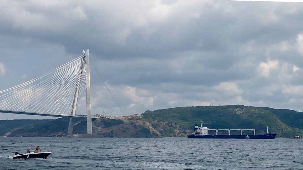 "مركز مكافحة التضليل" التركي يوضح حقيقة إرسال سفينة حربية تركية إلى فلسطين (فيديو)