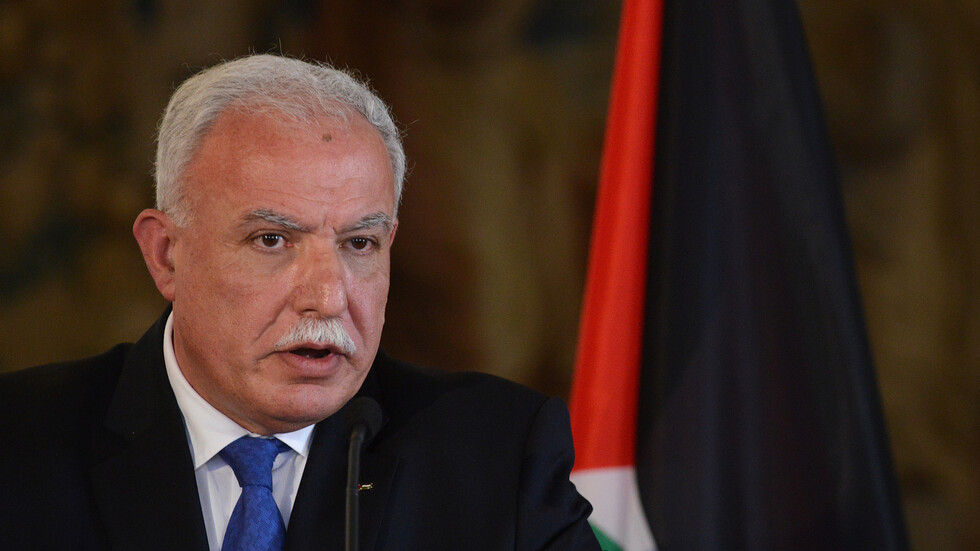 رياض المالكي: إسرائيل تسلح المستوطنين وتدربهم على قتل الفلسطينيين