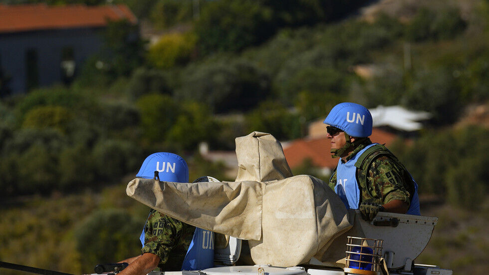 مراسلتنا: إصابة نقيب نيبالي في قوات "اليونيفيل" في القصف الإسرائيلي على مركز في جنوب لبنان