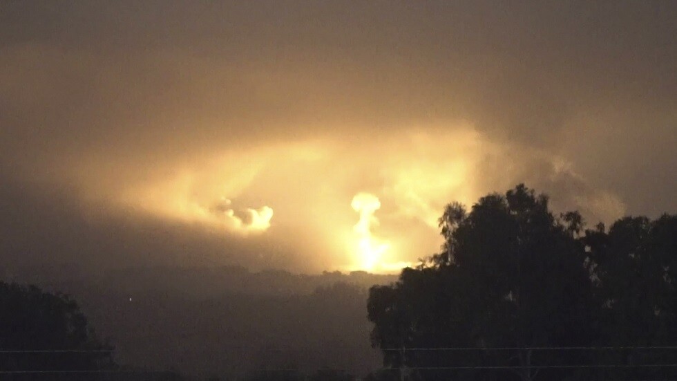 وكالة "وفا": أكثر من 100 قتيل ومصاب بغارات إسرائيلية استهدفت قطاع غزة فجر الأحد