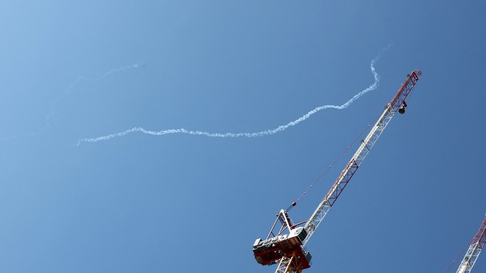 كتائب القسام تقصف مستوطنات نتيفوت وأسدود وصفارات الإنذار تدوي في غلاف غزة (فيديو + صور)