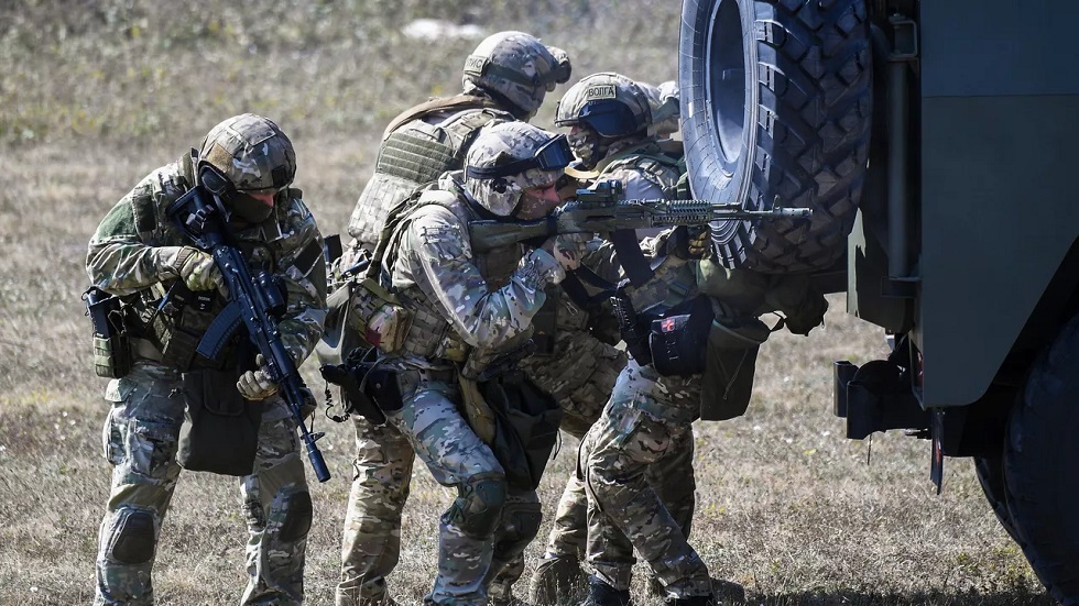 الجيش الروسي يأسر مجموعتين من القوات الأوكرانية قرب أرتيوموفسك