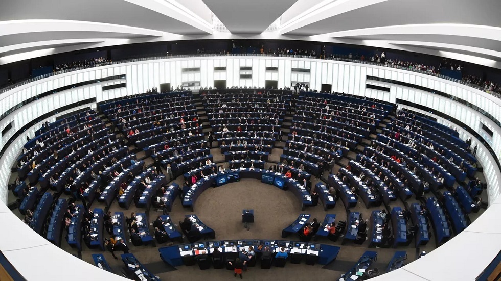 البرلمان الأوروبي يدعو لفرض عقوبات على أذربيجان