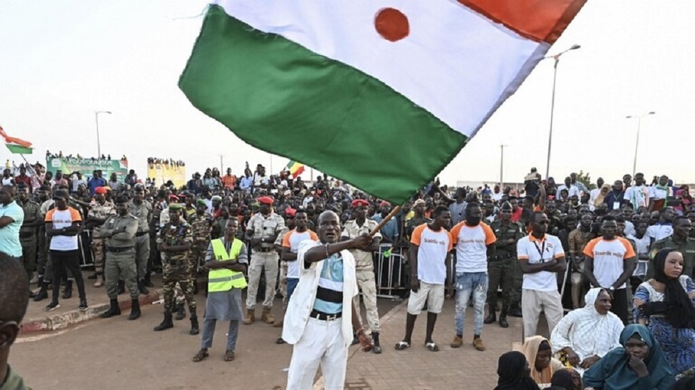 النيجر تعلن بدء انسحاب الجنود الفرنسيين