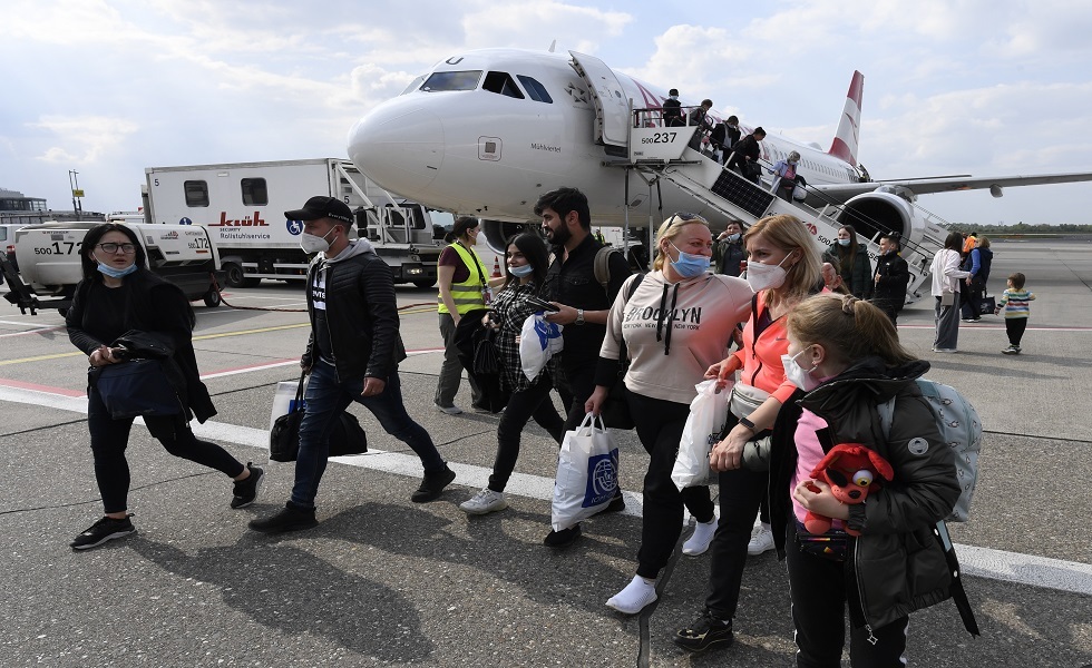 سويسرا قد تدفع 4400 دولار لكل لاجئ أوكراني للعودة إلى بلاده