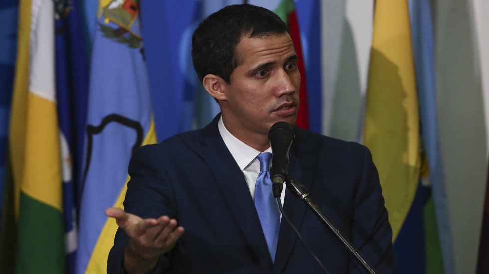 فنزويلا تصدر مذكرة توقيف بحق زعيم المعارضة خوان غوايدو