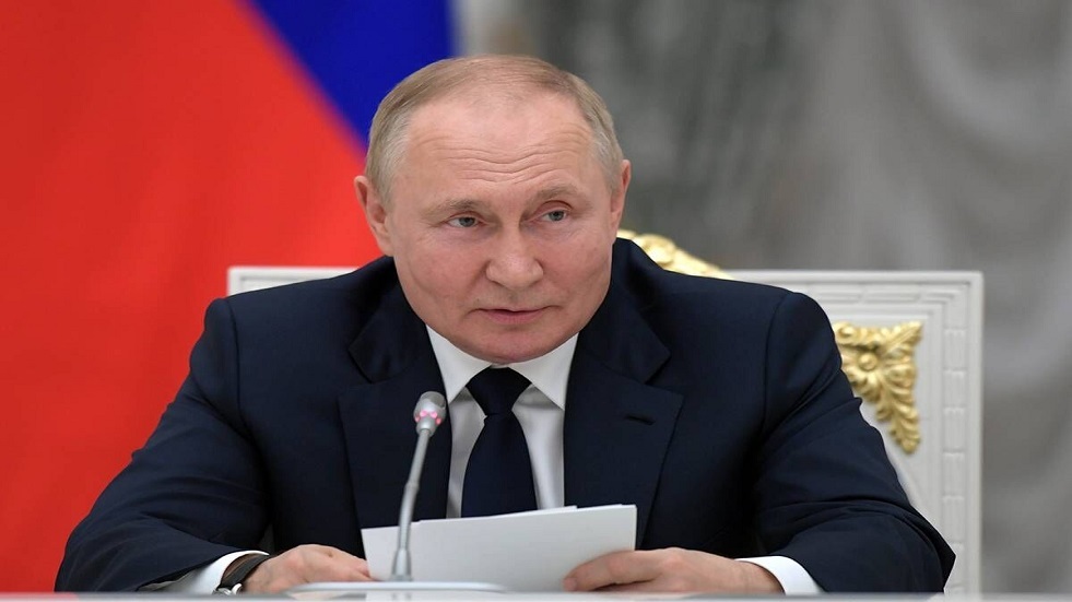 استطلاع: 79%  من الروس يؤيدون بوتين