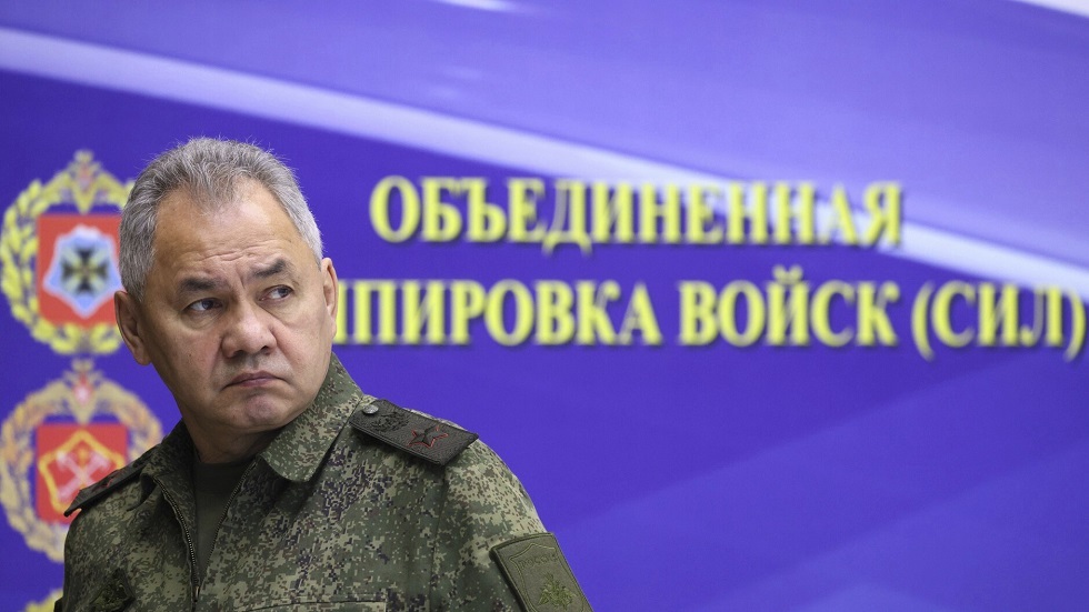 وزير الدفاع الروسي يتفقد الإنتاج في مصنع "ألماس أنتاي"