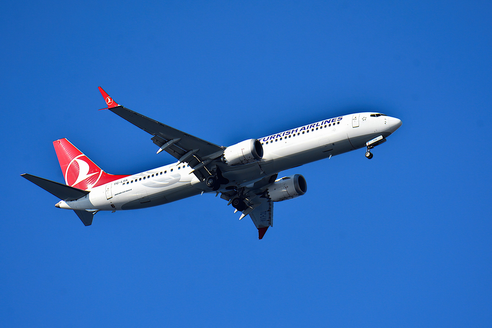 الخطوط الجوية التركية تعلن وقف كل رحلاتها إلى إسرائيل