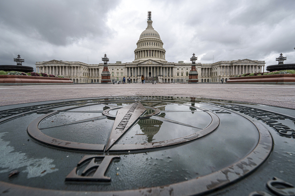 الكونغرس الأمريكي يوجه ضربة جديدة لأوكرانيا بسبب إسرائيل