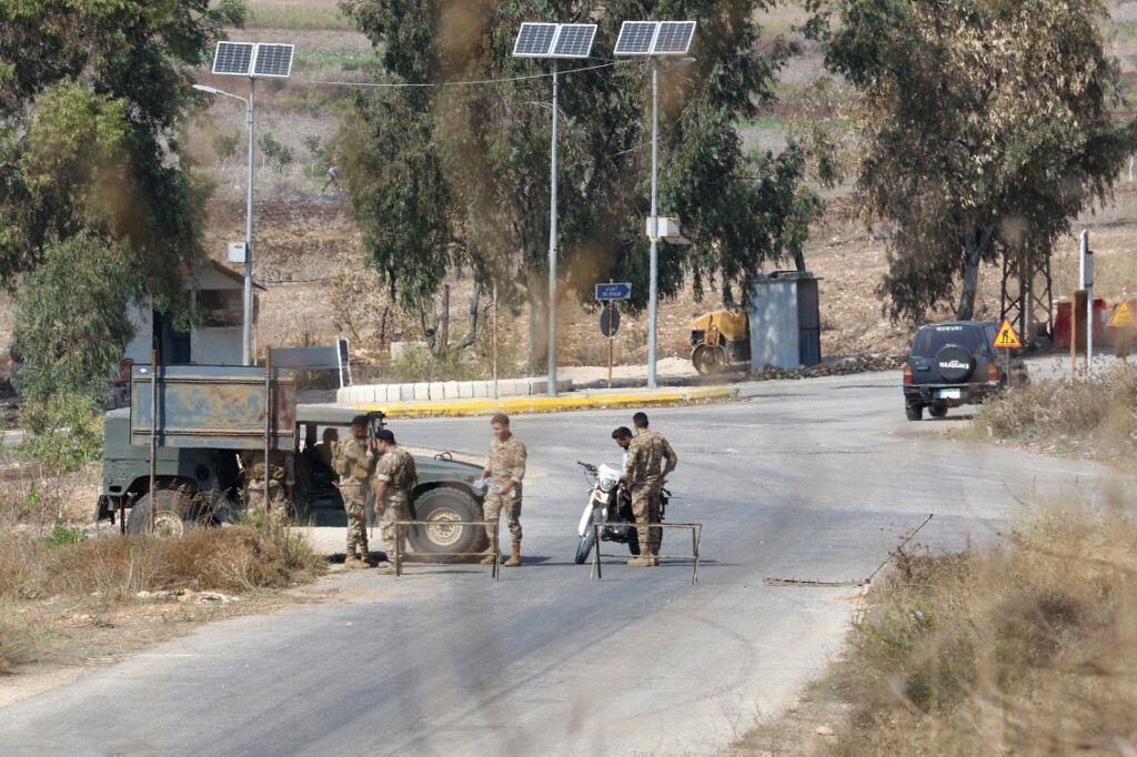 انتشار مكثف للجيش اللبناني عند بوابة فاطمة لمنع وصول أي أجنبي إلى المنطقة