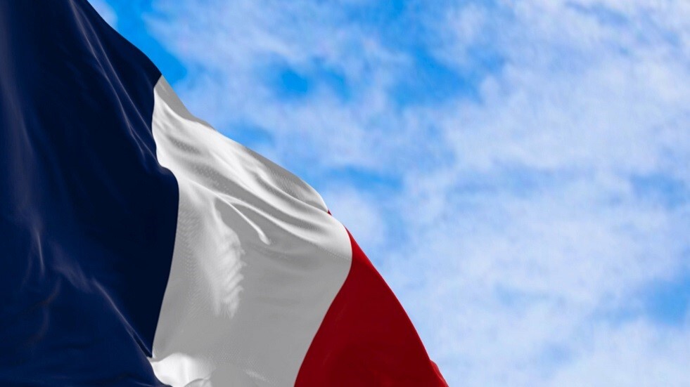 وزير الجيوش الفرنسي: فرنسا تقدم معلومات استخبارية لإسرائيل