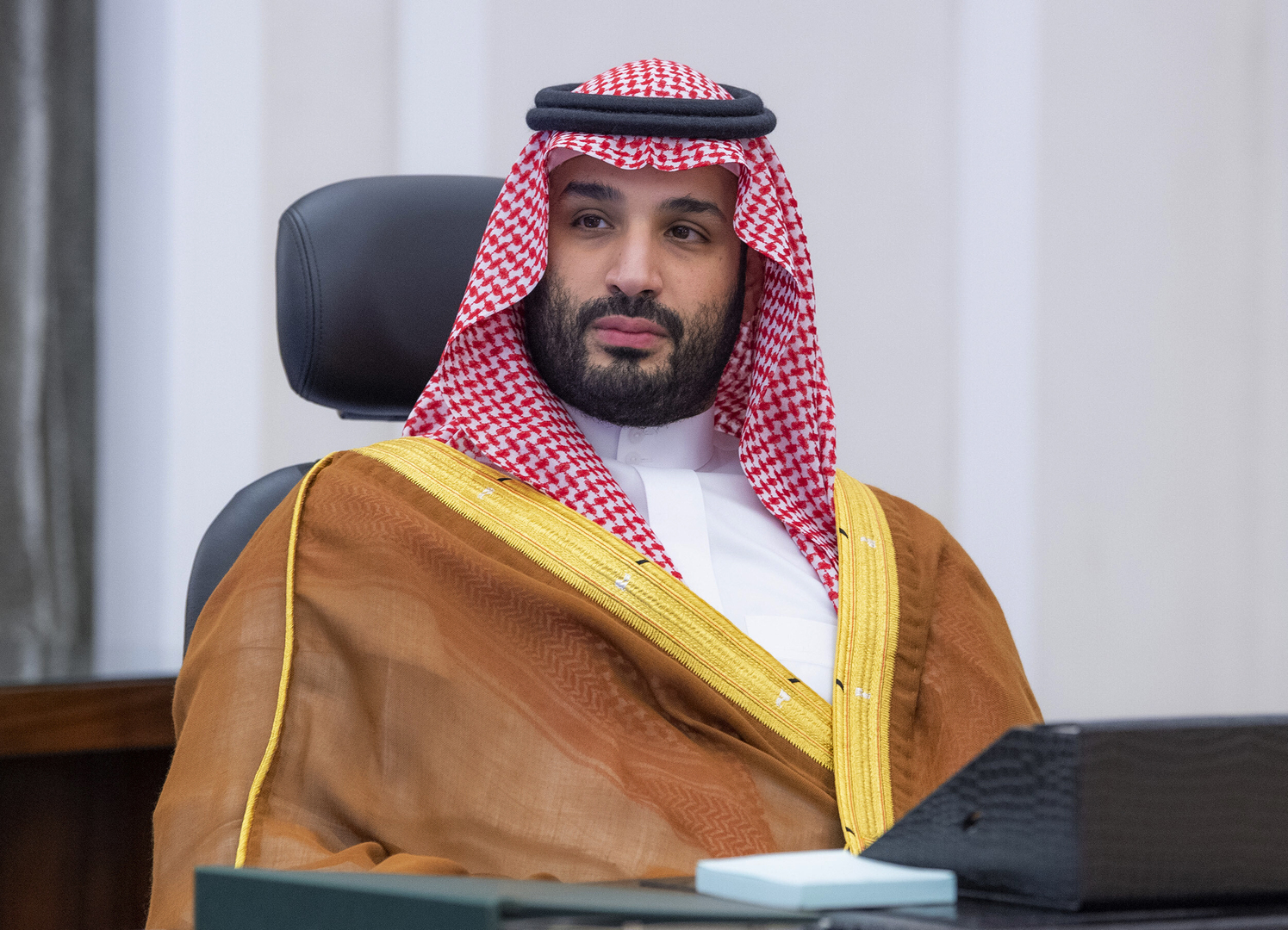 ولي العهد السعودي يتلقى رسالة خطية من رئيس الوزراء الإماراتي