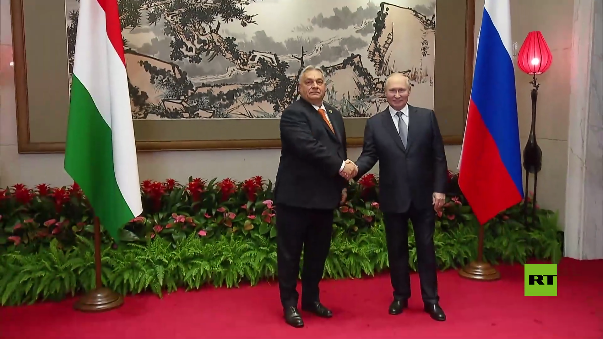 بوتين وأوربان يشيدان بمستوى العلاقات الروسية الهنغارية وتطورها على مختلف الأصعدة