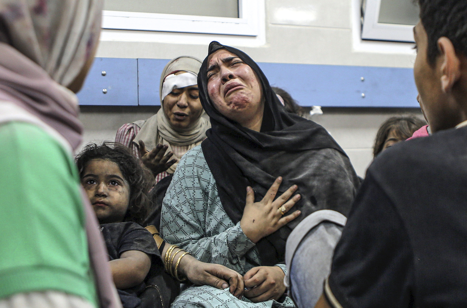 ردود الفعل العربية والعالمية على مجزرة مستشفى 