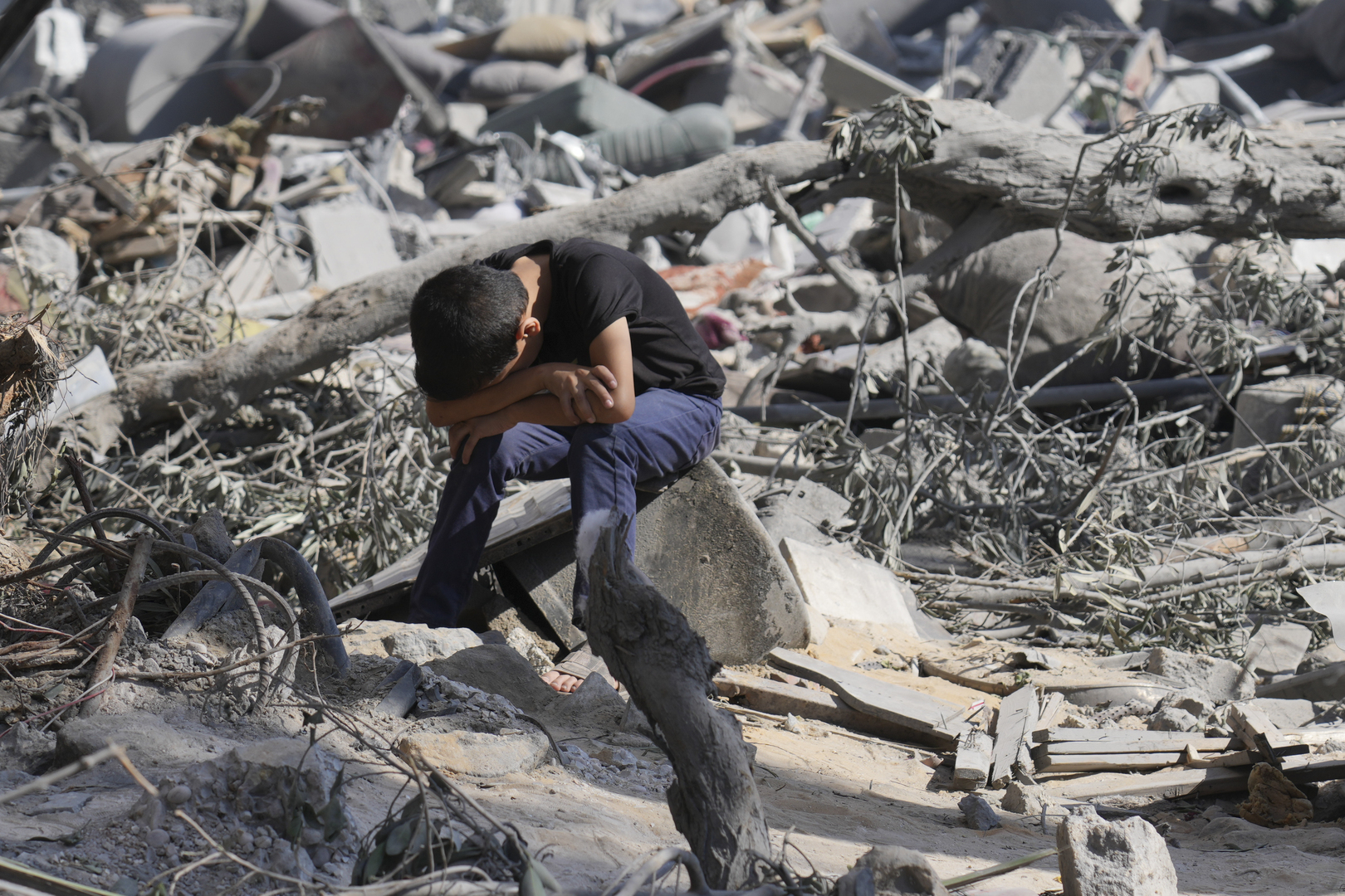 الصحة الفلسطينية: 3478 قتيلا وأكثر من 12 ألف جريح في غزة جراء القصف الإسرائيلي