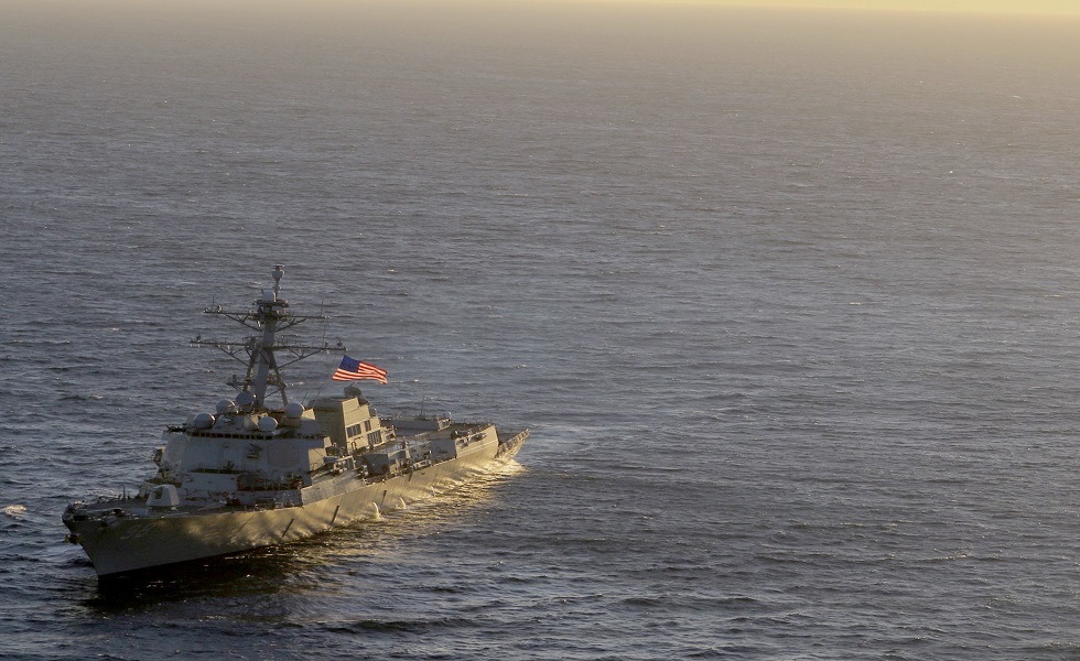 البحرية الأمريكية ترسل سفينة القيادة 
