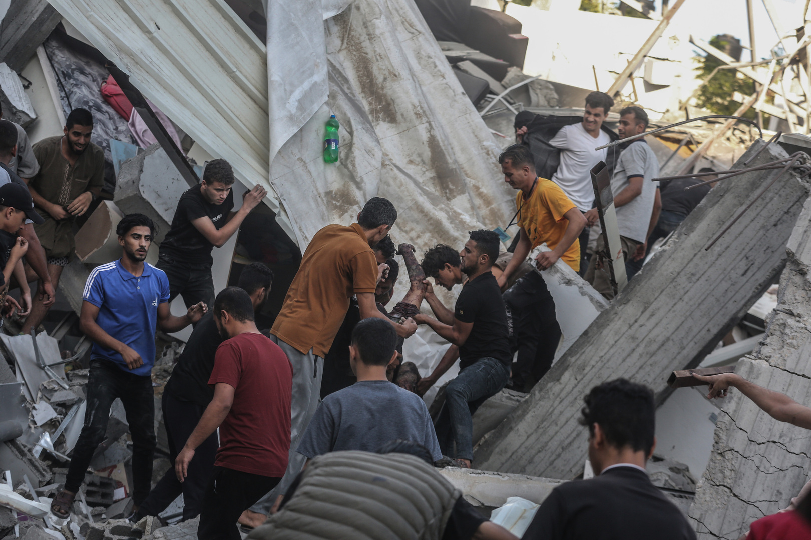 وزارة الداخلية بغزة: تضرر أكثر من 181 ألف وحدة سكنية بالقصف الإسرائيلي