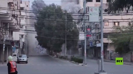 فيديو جديد لضربة جوية إسرائيلية تمحو بناية وسط غزة