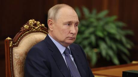 إقالة مدرب بسبب منشور موجه للرئيس الروسي