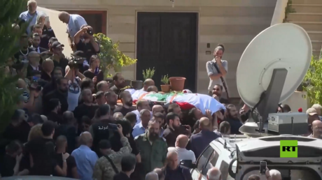 تشييع الصحفي عصام عبد الله الذي قتل بقصف إسرائيلي على حدود لبنان
