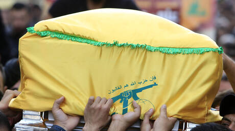 حزب الله يعلن مقتل اثنين من عناصره في جنوب لبنان