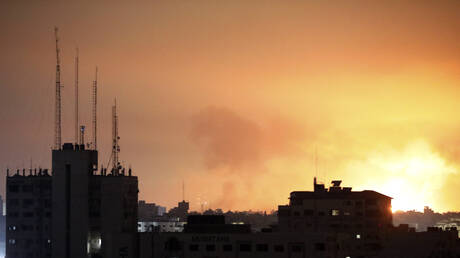 جوامع بغداد تطلق تكبيرات نصرة لغزة (فيديو)