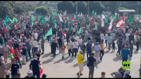 مسيرة داعمة لغزة وسط بيروت