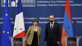 فرنسا: سيكون هناك رد قوي على أي محاولة لانتهاك سلامة أراضي أرمينيا