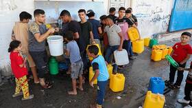 هي مسألة حياة أو موت.. اليونيسيف تحذر من نقص كارثي في مياه الشرب في غزة