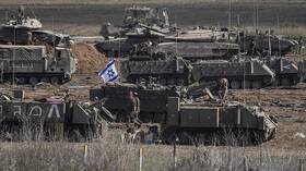 الجيش الإسرائيلي يعلن تكثيف هجماته على غزة ومقتل قيادي بارز في حماس
