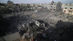 موقع إسرائيلي: الصليب الأحمر قد يستلم من حماس 50 رهينة من حاملي الجنسيات الأجنبية