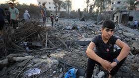 القناة 12 تكشف تفاصيل القنابل الزلزالية التي يستخدمها الجيش الإسرائيلي بغزة