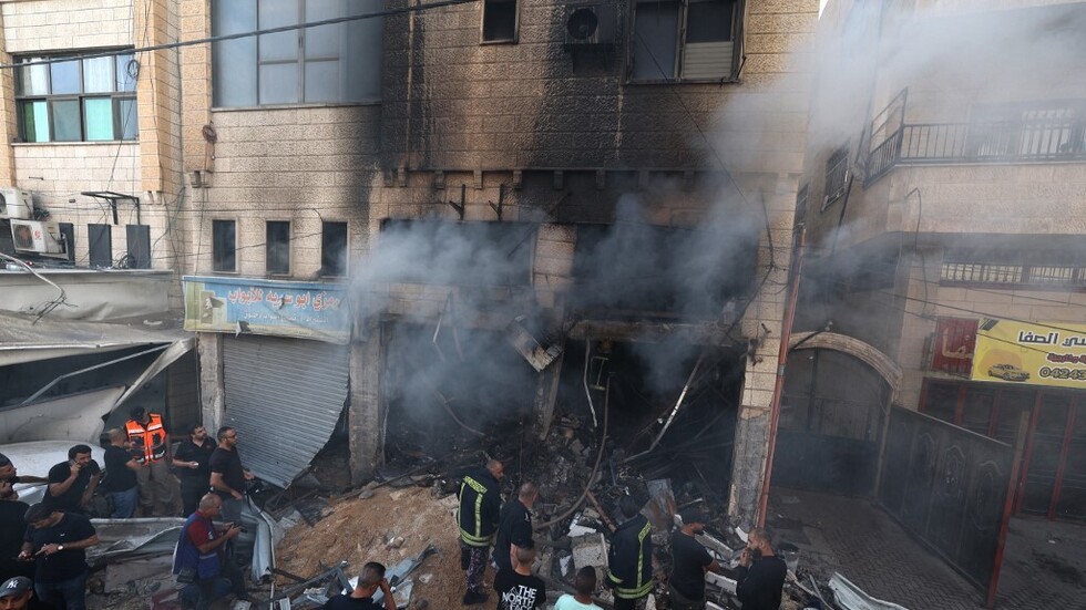 بوريل "قلق" من هجمات المستوطنين على الفلسطينيين في الضفة الغربية