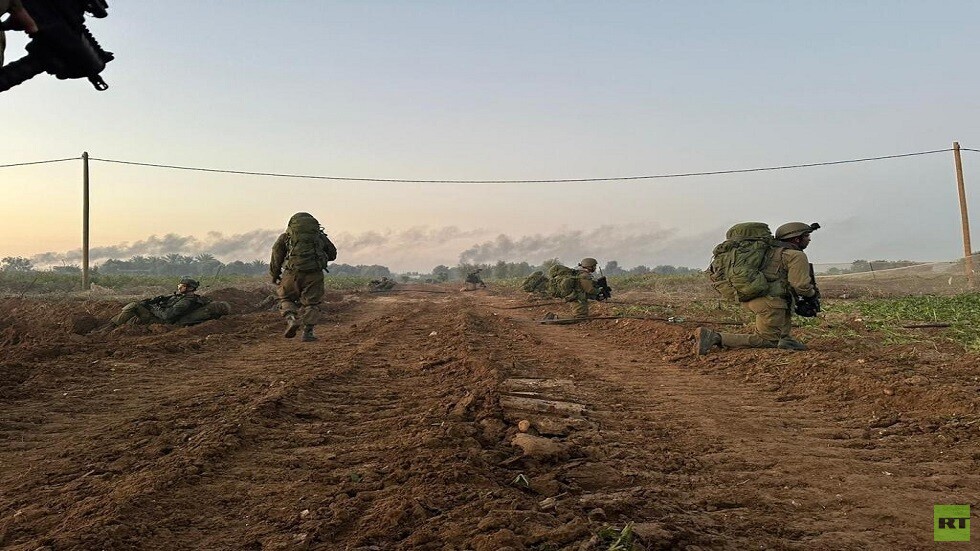 خرج من فوهة نفق.. الإعلام الإسرائيلي يكشف كيفية مقتل 7 جنود بضربة واحدة في غزة (فيديو)