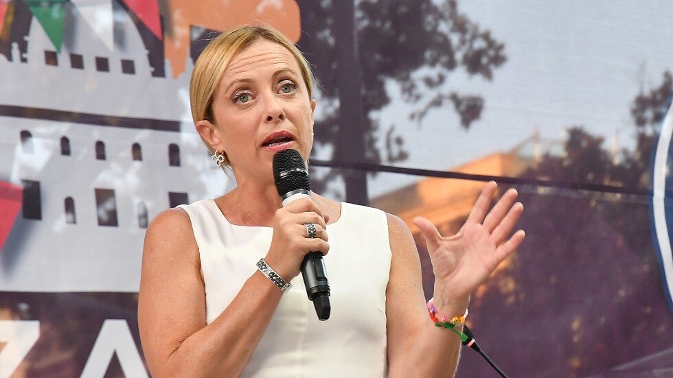 لدي فكرة وأنتظر اللحظة لعرضها".. ميلوني تدلي باعترافات حرجة للمخادعين فوفان وليكسوس حول أوكرانيا