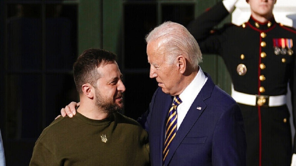 خبير يتحدث عن علاقة أوكرانيا وواشنطن بخروج موسكو من معاهدة 