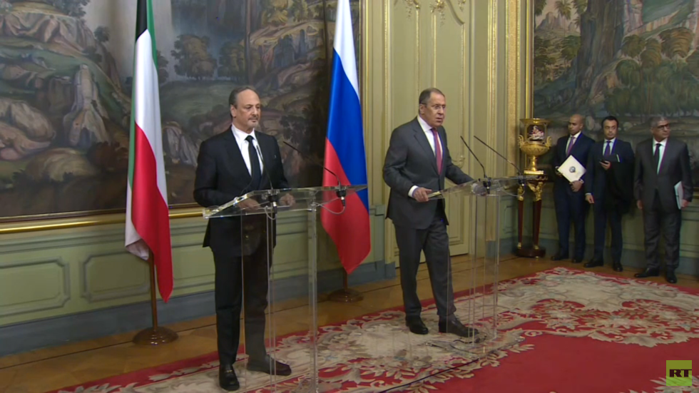 لافروف يدعو إلى اتخاذ إجراءات عاجلة لوقف إطلاق النار في الشرق الأوسط