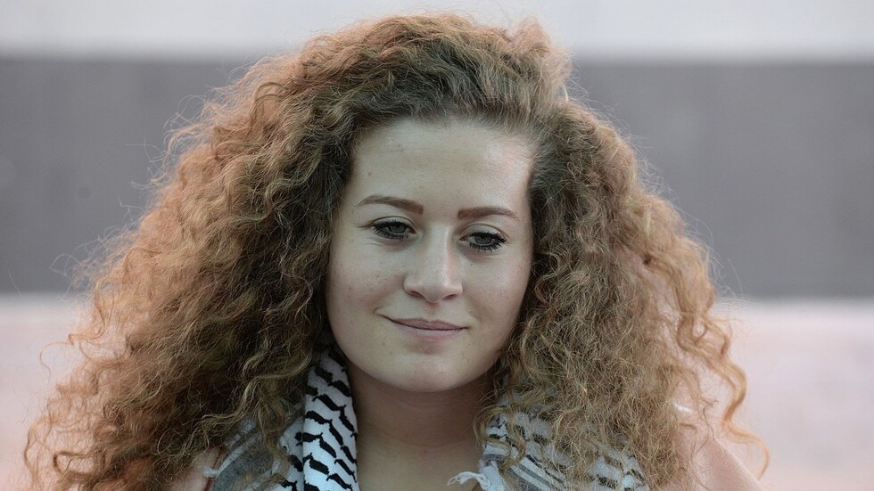 اعتقال عهد التميمي من منزلها شمال رام الله